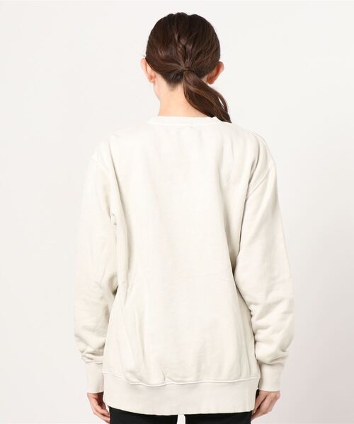 603（ロクマルサン）の「603 クルーネックスウェット（スウェット・レディース・ベージュ・FREE）」の2枚目の写真