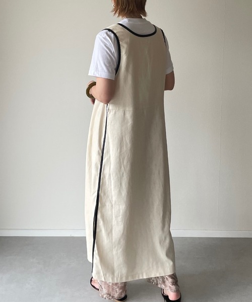 y/m by misato（イムバイミサト）の「リネンミックスパイピングロングジレ（ベスト・レディース・ベージュ/オフホワイト・FREE）」の5枚目の写真