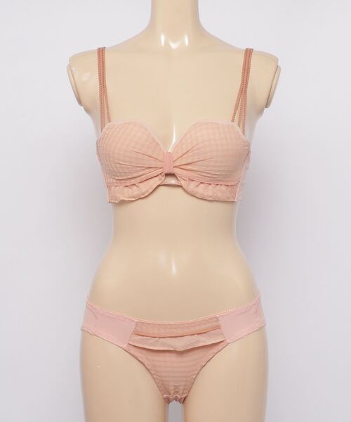 SFW(エスエフダブリュー)の「大人可愛いリボンのデザインが印象的なノンワイヤーブラ&ショーツセット(ブラ&ショーツ・レディース・ホワイト/ピンク/ブルー/イエロー・LL/S/M/L)」の10枚目の写真