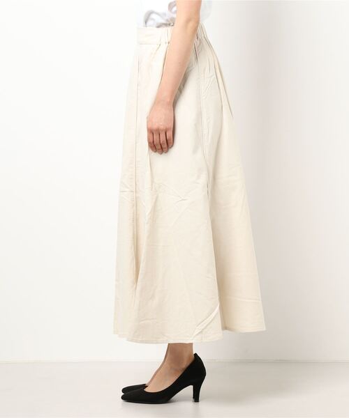 210nouve（トゥージュヌーブ）の「リネンマーメイドスカート（スカート・レディース・テラコッタ/アイボリー/ブラック・FREE）」の4枚目の写真