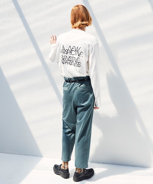 JOSEPH STUDIO(ジョゼフストゥディオ)の「ロゴ パックT OFFSET LONG(Tシャツ/カットソー・レディース・ホワイト系・SMALL/MEDIUM/LARGE)」の6枚目の写真