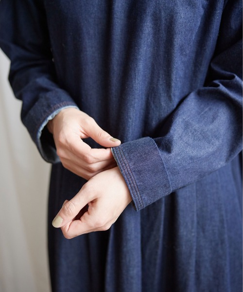 Lene（レネ）の「5ozデニム タックワンピース（ワンピース・レディース・ネイビー/ブルー・FREE）」の11枚目の写真