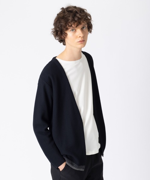 ABAHOUSE（アバハウス）の「ストレッチ メッシュ ワンボタン カーディガン（カーディガン/ボレロ・メンズ・ブラック/ベージュ/グレイッシュブルー・46/48）」の2枚目の写真