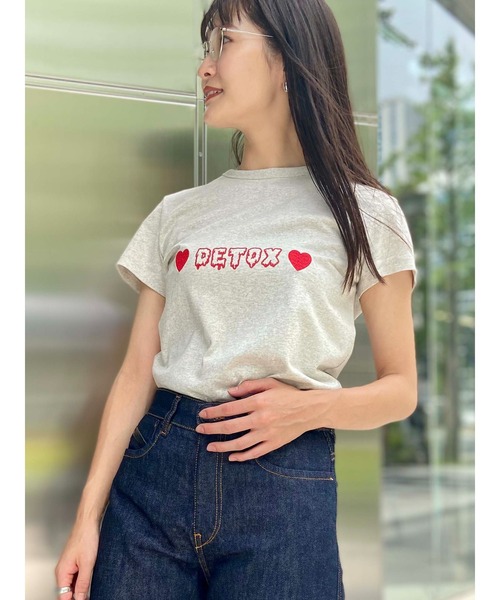 DIESEL(ディーゼル)の「レディース Tシャツ プリント スリムフィット(Tシャツ/カットソー・レディース・グレー/ブラック・SMALL/LARGE/X-SMALL/MEDIUM)」の21枚目の写真
