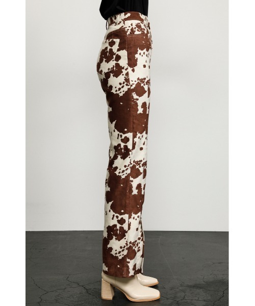 SLY（スライ）の「COW VEGAN SUEDE PT カウスウェード パンツ（スラックス・レディース・ベージュ系その他/ブラウン系その他2・1/2/0）」の11枚目の写真