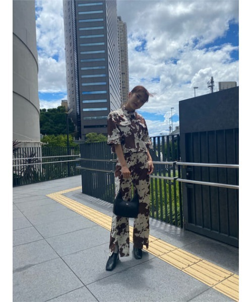 SLY（スライ）の「COW VEGAN SUEDE PT カウスウェード パンツ（スラックス・レディース・ベージュ系その他/ブラウン系その他2・1/2/0）」の19枚目の写真