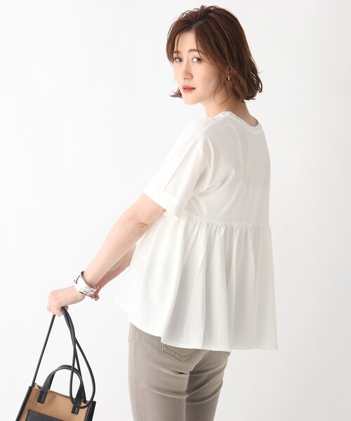 OPAQUE.CLIP（オペークドットクリップ）の「◆シルキースーピマ フハク切替フレアカットソー【WEB限定サイズ】（Tシャツ/カットソー・レディース・ライトグレー/ブラック/モスグリーン/ホワイト系・40/38/42/36/34）」の15枚目の写真