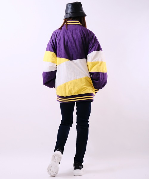 SUGGESTION（サジェッション）の「【SUGGESTION】ナイロン切替ビッグシルエットスタジアムジャンパー（スタジャン・メンズ・パープル/グリーン・M/L）」の22枚目の写真