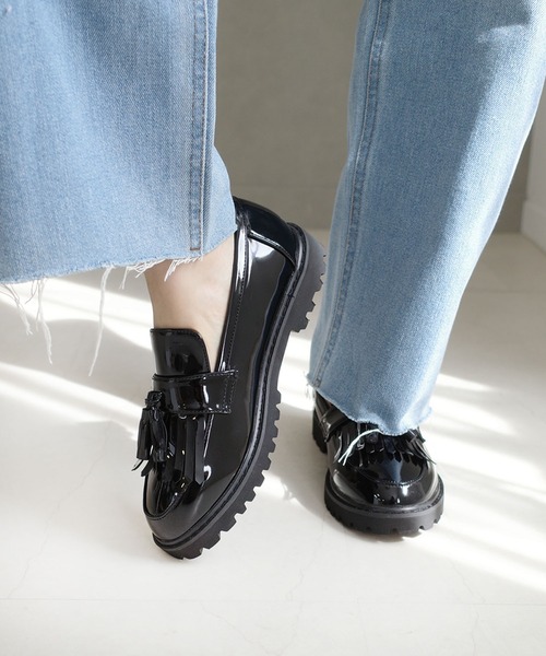 AmiAmi(アミアミ)の「厚底キルトタッセルローファー(ローファー・レディース・ブラック/ブラウン/ブラック系その他/グレイッシュベージュ・LL/3L/S/M/L/4L)」の18枚目の写真