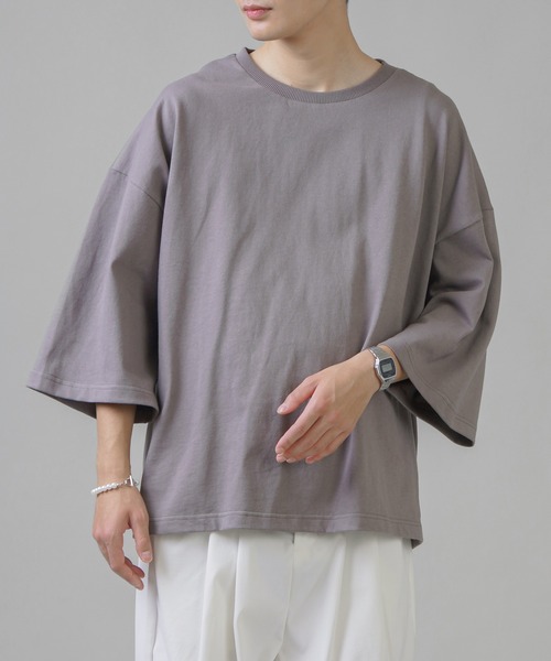 SPINNS（スピンズ）の「【ゆったりシルエット】スーパーワイド６分袖カットソー（Tシャツ/カットソー・メンズ・ホワイト/サックスブルー/グリーン/チャコール・M/L）」の3枚目の写真