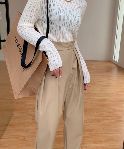 Diosfront（ディオスフロント）の「テープベルトカラータックスラックス（スラックス・レディース・ブラック/モカ/ベージュ/ネイビー・S/M/L/XL）」の20枚目の写真
