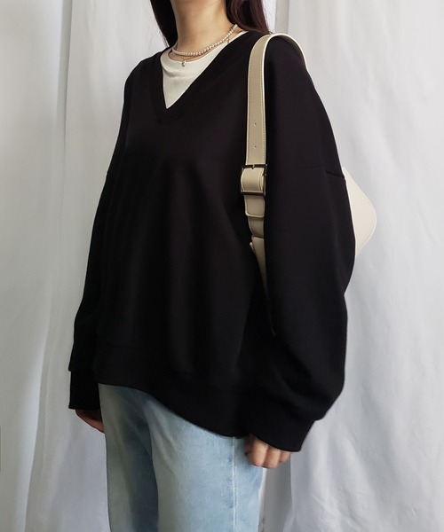 me+em select（ミームセレクト）の「※※コットン裏毛Vネックワイドトレーナー（スウェット・レディース・ブラック/ピンク/グレー/アイボリー・FREE）」の9枚目の写真