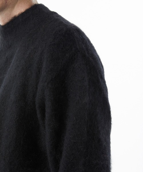 KURO（クロ）の「【KURO】MOHAIR MOCK NECK SWEATER（ニット/セーター・メンズ・ブラック・SMALL/MEDIUM）」の9枚目の写真