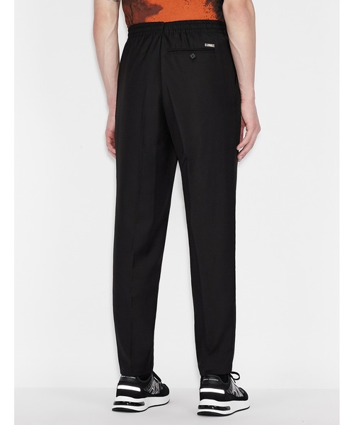 ARMANI EXCHANGE（アルマーニエクスチェンジ）の「【A|X アルマーニ エクスチェンジ】センタープレス入りパンツ（スラックス・メンズ・ブラック・28inch/29inch/31inch/33inch/34inch/36inch/30inch/32inch）」の2枚目の写真