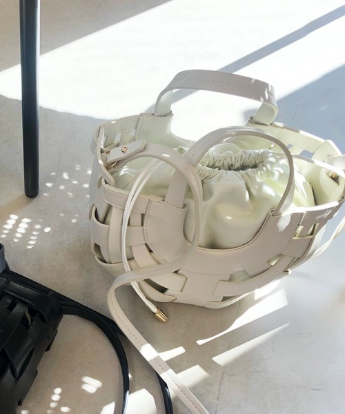 DouDou（ドゥドゥ）の「ハーフムーンメッシュショルダーBAG（ショルダーバッグ・レディース・アイボリー/グリーン/ブラック・FREE）」の10枚目の写真