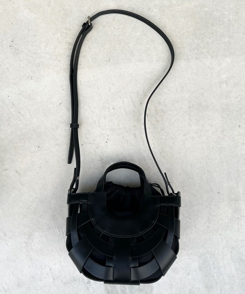 DouDou（ドゥドゥ）の「ハーフムーンメッシュショルダーBAG（ショルダーバッグ・レディース・アイボリー/グリーン/ブラック・FREE）」の17枚目の写真