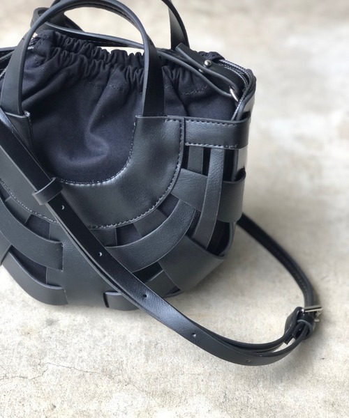 DouDou（ドゥドゥ）の「ハーフムーンメッシュショルダーBAG（ショルダーバッグ・レディース・アイボリー/グリーン/ブラック・FREE）」の16枚目の写真