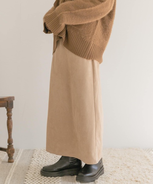 ITEMS URBANRESEARCH（アイテムズ アーバンリサーチ）の「フェイクスエードセミフレアスカート（スカート・レディース・チャコールグレー/ベージュ/ミント・SMALL/FREE）」の8枚目の写真