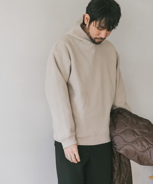 URBAN RESEARCH DOORS（アーバンリサーチドアーズ）の「ダブルフェイスフリースフーディー（パーカー・メンズ・オフホワイト/チャコールグレー・38/40）」の10枚目の写真