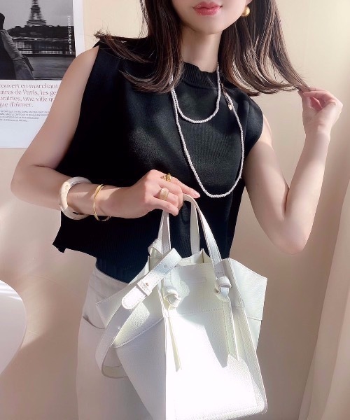 moment+（モーメントプラス）の「フェイクレザー 2WAYノットハンドルショルダーバッグ（ショルダーバッグ・レディース・ブラック/アイボリー/モカ/キャメル/ピンクベージュ・FREE）」の2枚目の写真