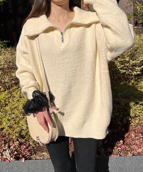 SPIGA(スピーガ)の「ハーフジップオーバーニット(ニット/セーター・レディース・ホワイト/ブラック/ボルドー・FREE)」の1枚目の写真