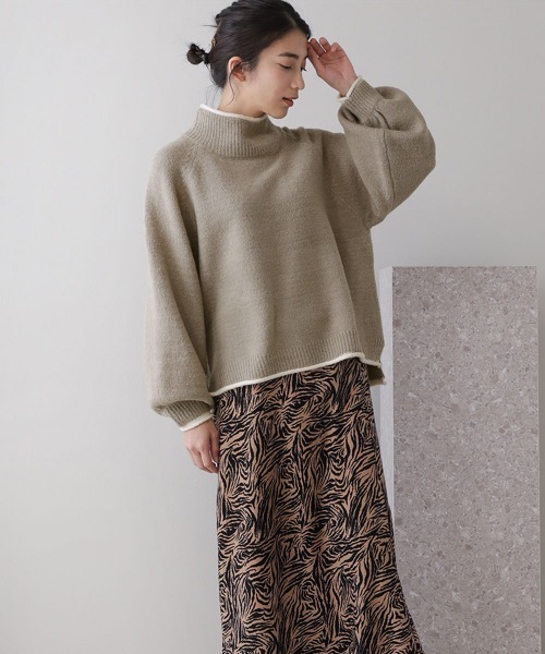 Bou Jeloud(ブージュルード)の「【WEB限定】パイピング配色ラグランニット(ニット/セーター・レディース・グレー/カーキ/モカ・FREE)」の4枚目の写真