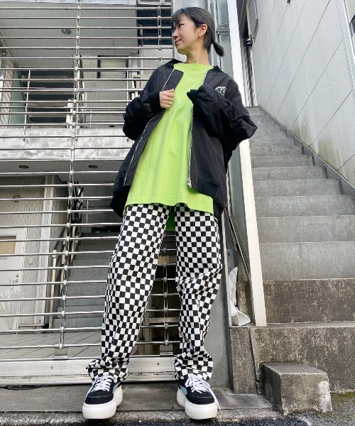 Candy Stripper(キャンディストリッパー)の「CHECKERED EASY パンツ(その他パンツ・レディース・オレンジ/ブラック/ライトグリーン・2)」の13枚目の写真