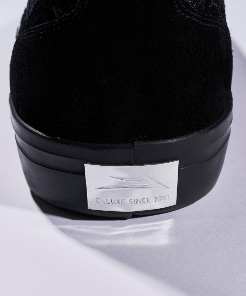 DELUXE(デラックス)の「DELUXE LAKAI GRIFFIN/デラックスxラカイ コラボスニーカー(スニーカー・メンズ・ブラック・25/26/27/28)」の3枚目の写真