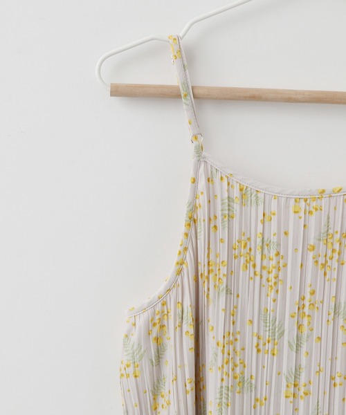 ROPE' PICNIC（ロペピクニック）の「【KIDS】【2WAY】プリーツキャミワンピース（ワンピース・キッズ・チャコールグレー/オリーブ/ベージュ系その他2・120/150/140/110/130）」の6枚目の写真