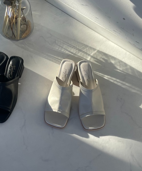 AS KNOW AS plus（アズノゥアズプラス）の「ストレッチミュール（サンダル・レディース・ブラック/アイボリー・M/L）」の6枚目の写真