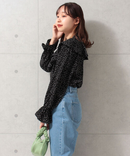 fredy emue（フレディエミュ）の「ドットラッフルカラーブラウス（シャツ/ブラウス・レディース・ホワイト系その他5/ブラック系その他4/ブラック系その他3/ホワイト系その他4・38/36）」の13枚目の写真