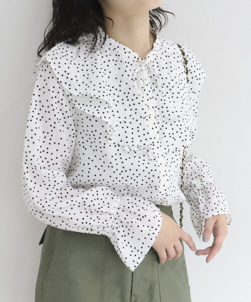 fredy emue（フレディエミュ）の「ドットラッフルカラーブラウス（シャツ/ブラウス・レディース・ホワイト系その他5/ブラック系その他4/ブラック系その他3/ホワイト系その他4・38/36）」の17枚目の写真