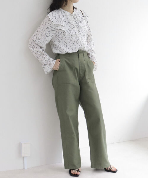 fredy emue（フレディエミュ）の「ドットラッフルカラーブラウス（シャツ/ブラウス・レディース・ホワイト系その他5/ブラック系その他4/ブラック系その他3/ホワイト系その他4・38/36）」の19枚目の写真