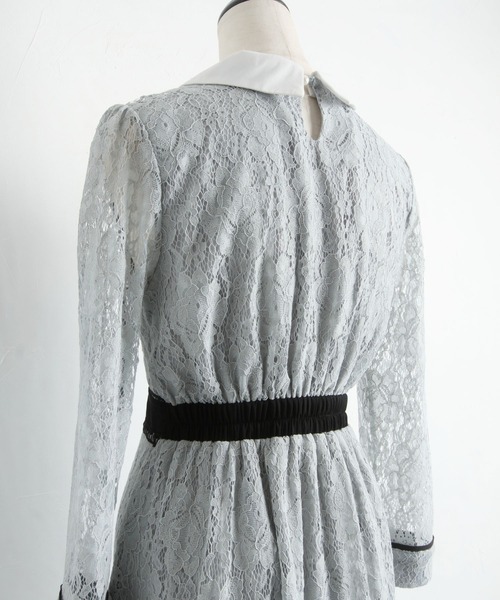 tocco closet(トッコ クローゼット)の「襟付き配色ラインレース×フラワーレースワンピース(ワンピース・レディース・ライトベージュ/グレイッシュブルー・M)」の21枚目の写真