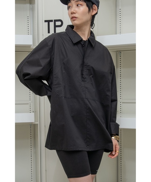 THEATRE PRODUCTS（シアタープロダクツ）の「ハイカウントコットンツイルプルオーバー（シャツ/ブラウス・レディース・ブラック/ベージュ/カーキ・FREE）」の2枚目の写真