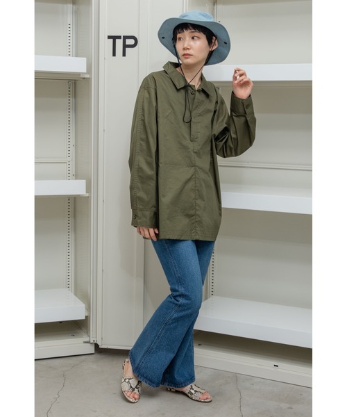 THEATRE PRODUCTS（シアタープロダクツ）の「ハイカウントコットンツイルプルオーバー（シャツ/ブラウス・レディース・ブラック/ベージュ/カーキ・FREE）」の15枚目の写真