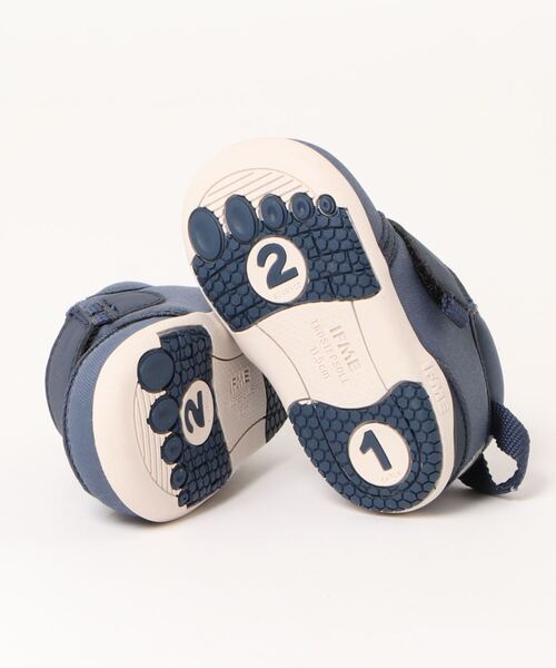 IFME(イフミー)の「IFME イフミー ベビー ワンベルトファーストシューズ【ギフトボックス仕様】 20-2300(スニーカー・キッズ・ネイビー/ピンク/ベージュ・11.5cm/13.0cm/12.5cm/12cm)」の4枚目の写真