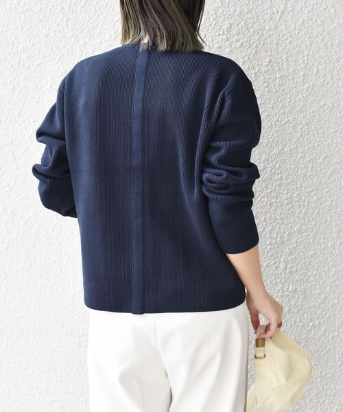 SHIPS Days(シップスデイズ)の「SHIPS Days:クルーネックカーディガン◇(カーディガン/ボレロ・レディース・オフホワイト/グリーン/ネイビー・ONE SIZE)」の22枚目の写真