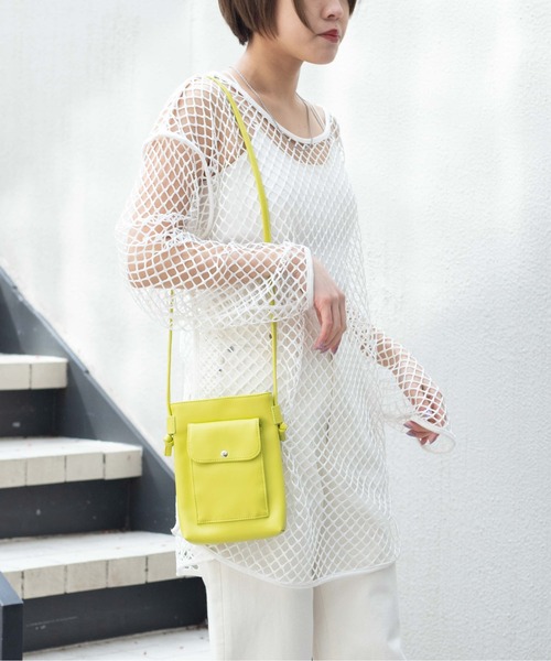 WEGO（ウィゴー）の「WEGO/マルチミニポシェット（ショルダーバッグ・レディース・ブラック/オフホワイト/ライム・FREE）」の3枚目の写真