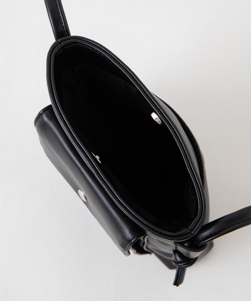 WEGO（ウィゴー）の「WEGO/マルチミニポシェット（ショルダーバッグ・レディース・ブラック/オフホワイト/ライム・FREE）」の13枚目の写真