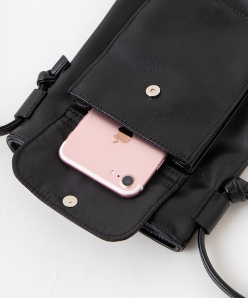 WEGO（ウィゴー）の「WEGO/マルチミニポシェット（ショルダーバッグ・レディース・ブラック/オフホワイト/ライム・FREE）」の19枚目の写真