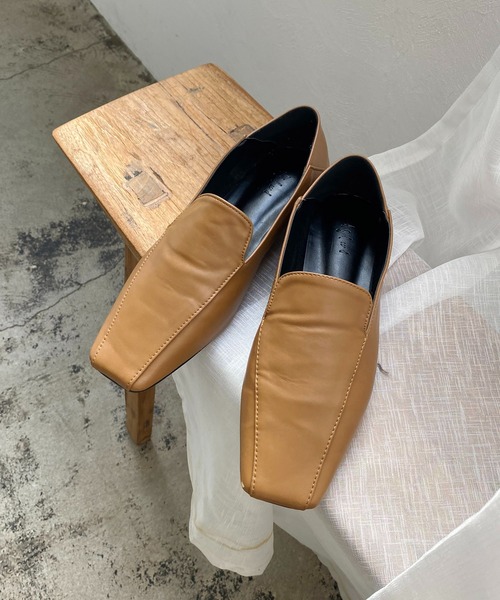 CAPRICIEUX LE'MAGE(カプリシューレマージュ)の「【AgAwd/アガウド】2wayフラットシューズ(その他シューズ・レディース・ブラック/キャメル・38/37)」の5枚目の写真