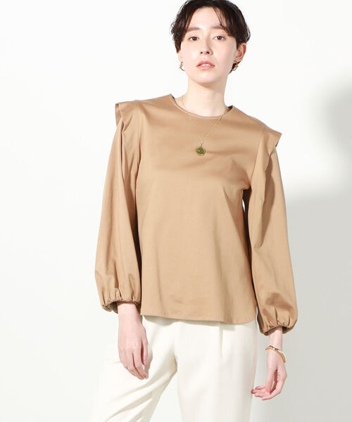 NOLLEY’S(ノーリーズ)の「ポンチ肩タックプルオーバーカットソー(Tシャツ/カットソー・レディース・ブラック/オフホワイト/キャメル・38)」の3枚目の写真