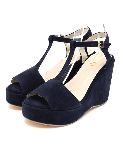 Chico（チコ）の「Tストラップウェッジサンダル（サンダル・レディース・ネイビー/ベージュ/レッド・SMALL/LARGE/MEDIUM）」の4枚目の写真