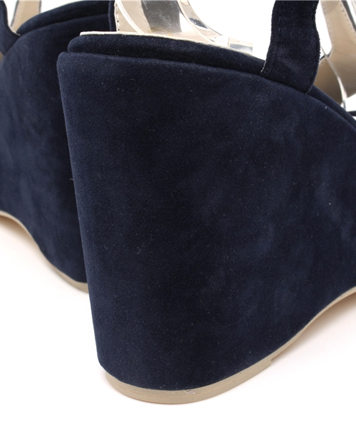 Chico（チコ）の「Tストラップウェッジサンダル（サンダル・レディース・ネイビー/ベージュ/レッド・SMALL/LARGE/MEDIUM）」の13枚目の写真