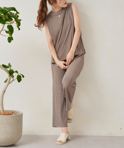 Chez toi（シェトワ）の「カットリブノースリプルオーバー×ワイドパンツ（アンサンブル・レディース・ブラック/ピンク/グレイッシュベージュ・FREE）」の5枚目の写真