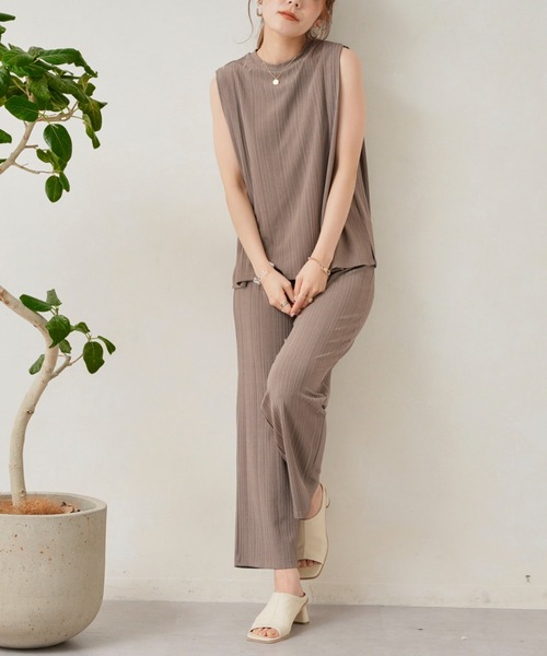 Chez toi（シェトワ）の「カットリブノースリプルオーバー×ワイドパンツ（アンサンブル・レディース・ブラック/ピンク/グレイッシュベージュ・FREE）」の10枚目の写真