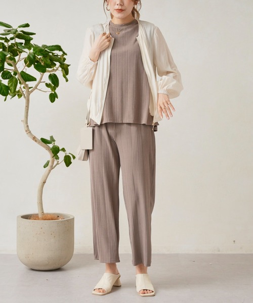 Chez toi（シェトワ）の「カットリブノースリプルオーバー×ワイドパンツ（アンサンブル・レディース・ブラック/ピンク/グレイッシュベージュ・FREE）」の12枚目の写真