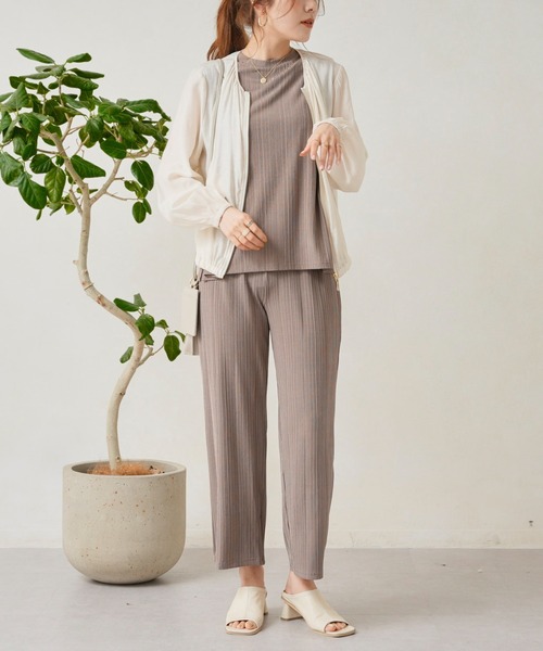 Chez toi（シェトワ）の「カットリブノースリプルオーバー×ワイドパンツ（アンサンブル・レディース・ブラック/ピンク/グレイッシュベージュ・FREE）」の13枚目の写真