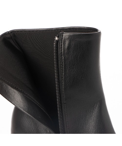 EVOL(イーボル)の「【EVOL】ウッドヒールスクエアブーツ IT9882(ブーツ・レディース・ブラック/ブラウン/アイボリー/モカ/ブラック×ブラック・22.5cm/23.5cm/24.5cm/23.0cm/24.0cm/25.0cm/22.0cm)」の16枚目の写真